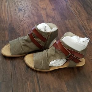 Women's Sandal
